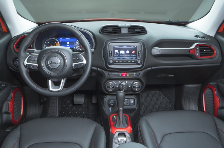 Jeep Renegade 2015 Trailhawk Interior