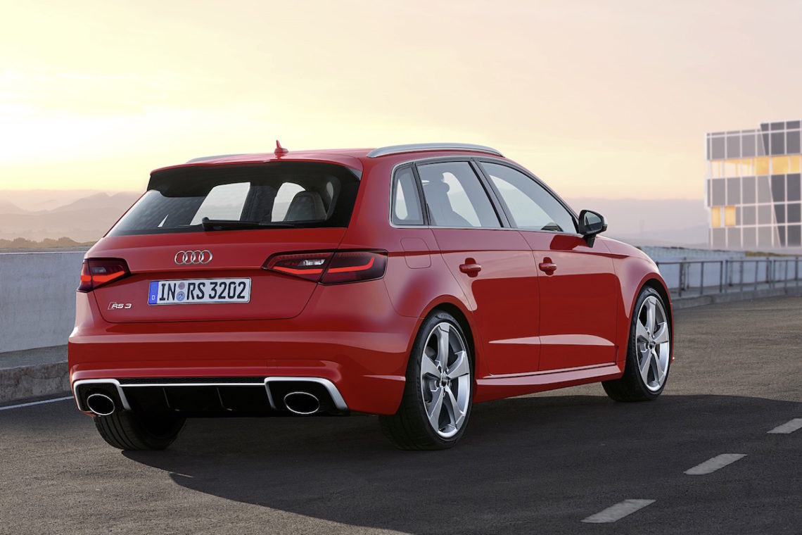 Audi RS 3 Sportback auf der Überholspur