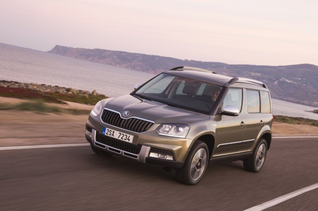 Skoda Yeti green front left