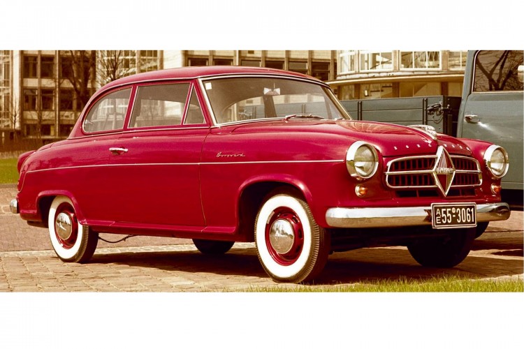 Borgward_isabella.jpg