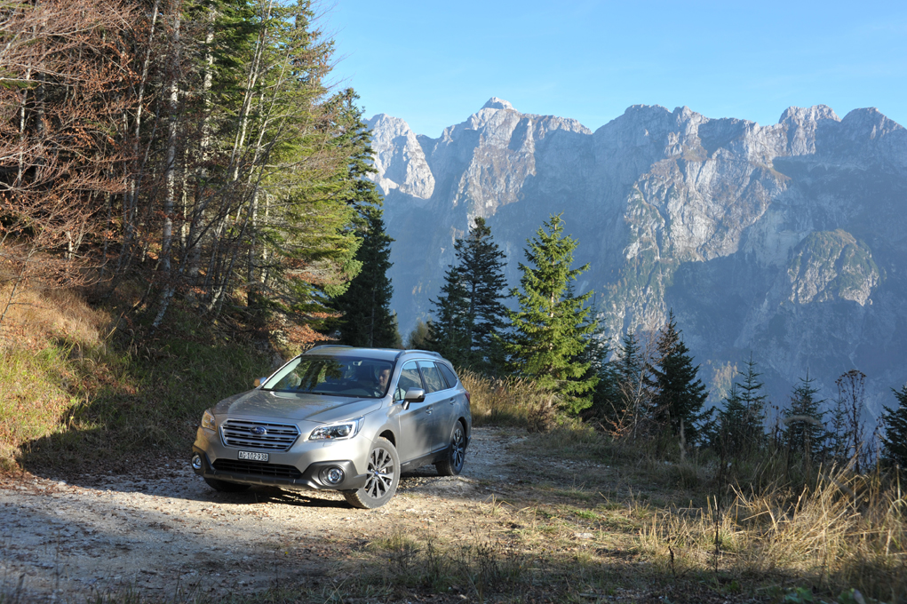 Subaru Outback 2015 und Forester mit den neuen Preisen.