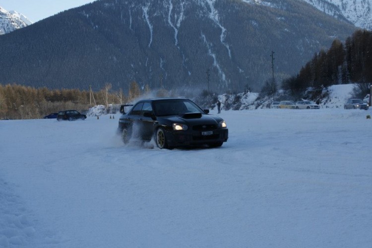 Subaru Club Rheintal Winterfahrtraining in Zernez