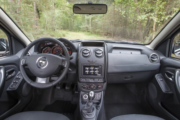 Dacia Duster Cockpit