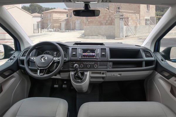 VW_T6_Nutzfahrzeug_Cockpit