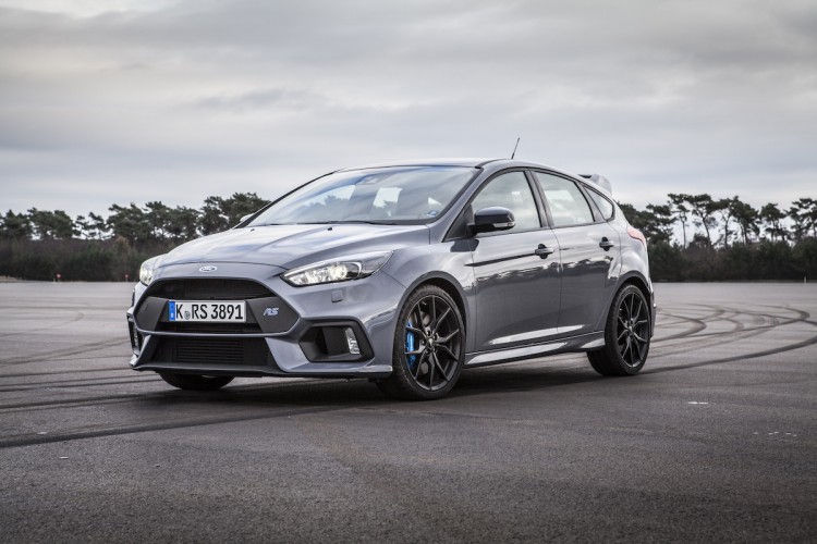 4x4Schweiz Testfahrt im neuen Ford Focus RS auf dem Lommel Proving Ground Belgien