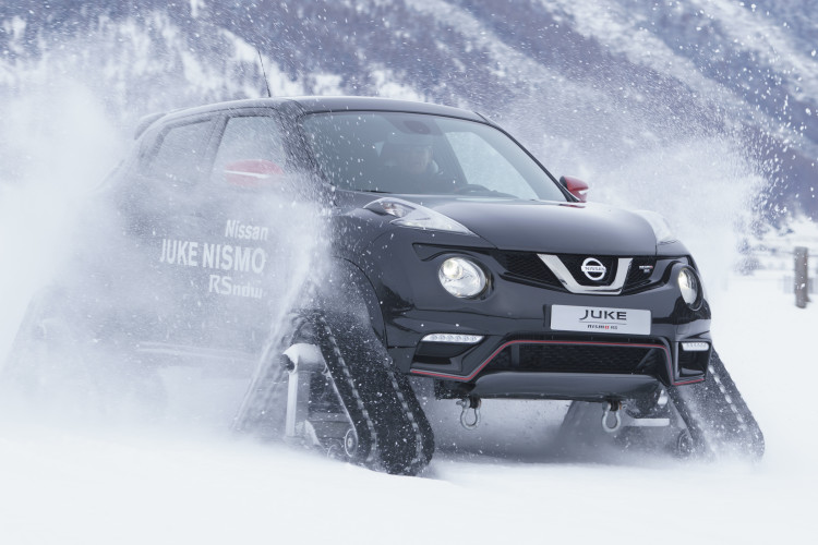 Nissan Juke Nismo Snow Fahrsituation