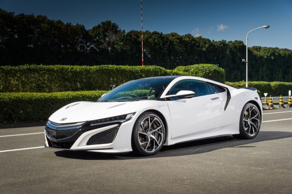 4x4Schweiz-Fahrbericht: Erste Fahrt im Honda NSX 2016, startklar auf der Honda Rennstrecke , Frontansicht