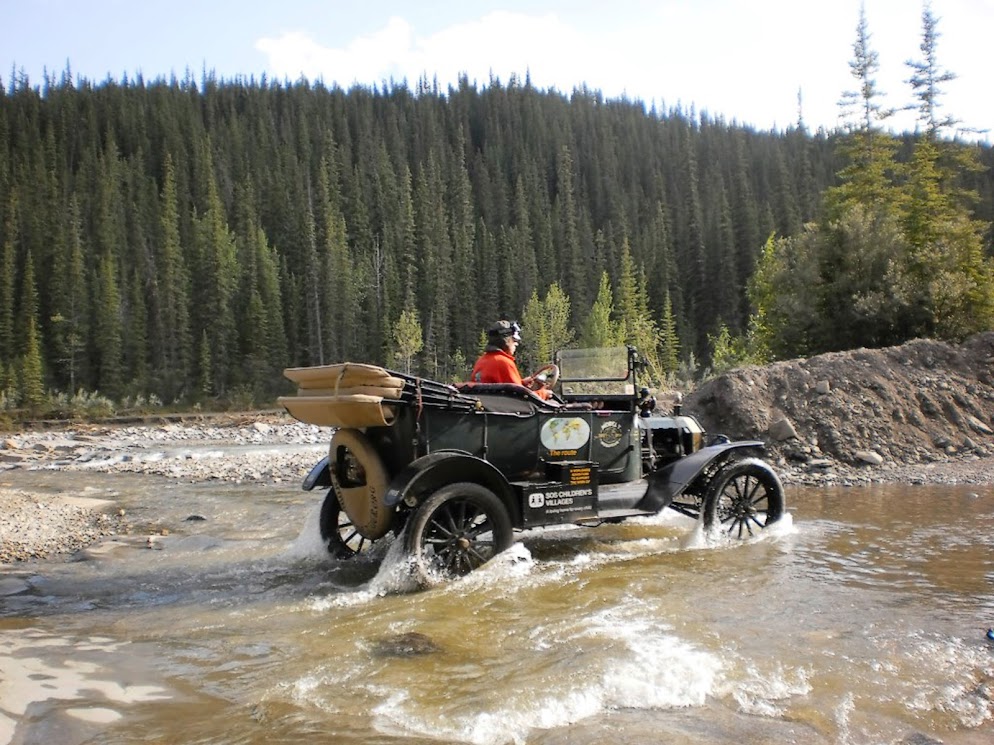 Ford T-Modell: Around the World in a Ford Model T