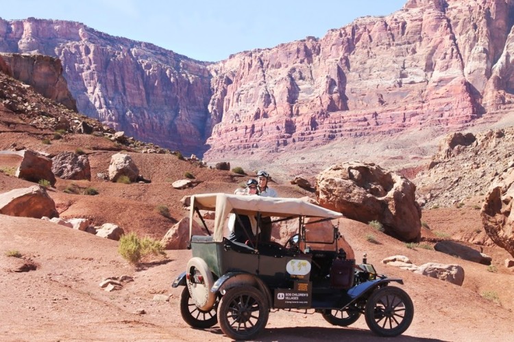 Ford T-Modell: Around the World in a Ford Model T