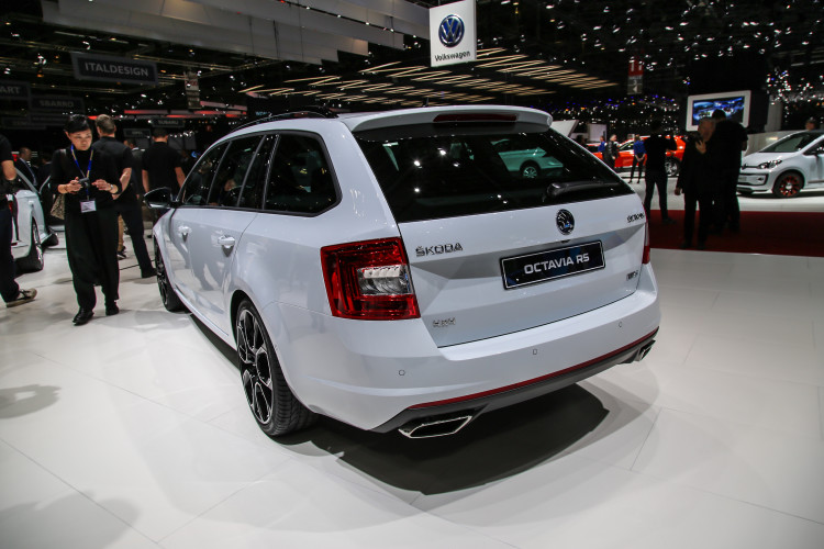 4x4Schweiz-News: Autosalon Genf 2016, Skoda Octavia Combi RS 4x4