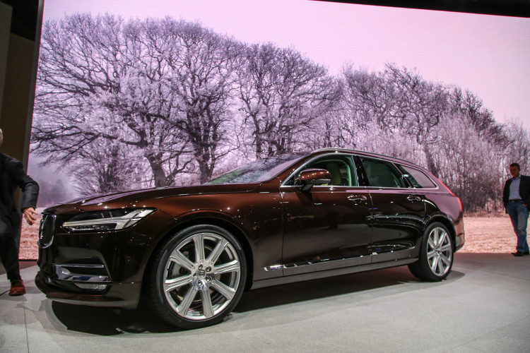 4x4Schweiz-News: Autosalon Genf 2016, Volvo V90 Limousine