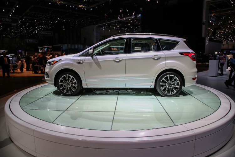 4x4Schweiz-News: Autosalon Genf 2016, Ford Kuga Vignale AWD