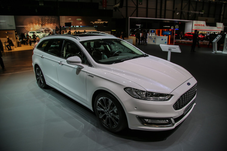 4x4Schweiz-News: Autosalon Genf 2016, Ford Mondeo Kombi Vignale AWD