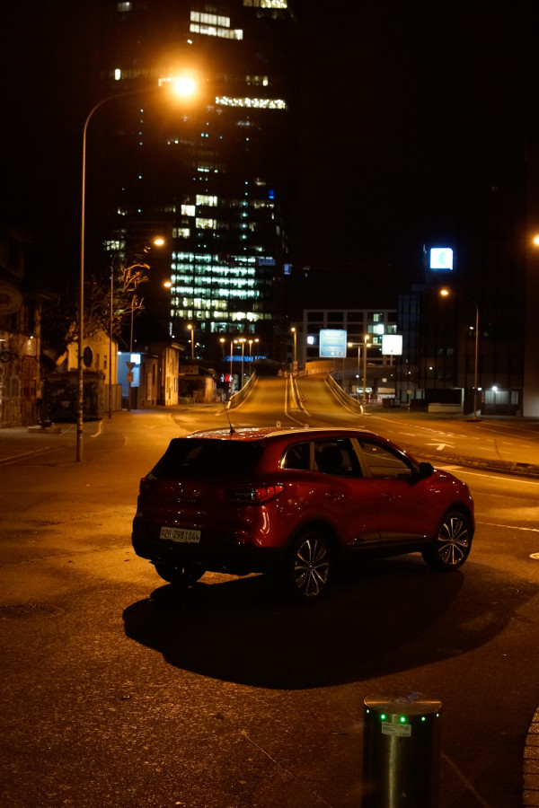 4x4Schweiz-Roadtrip: Im Renault Kadjar nach Finale LIgure, Zürich, Viadukt, PrimeTower