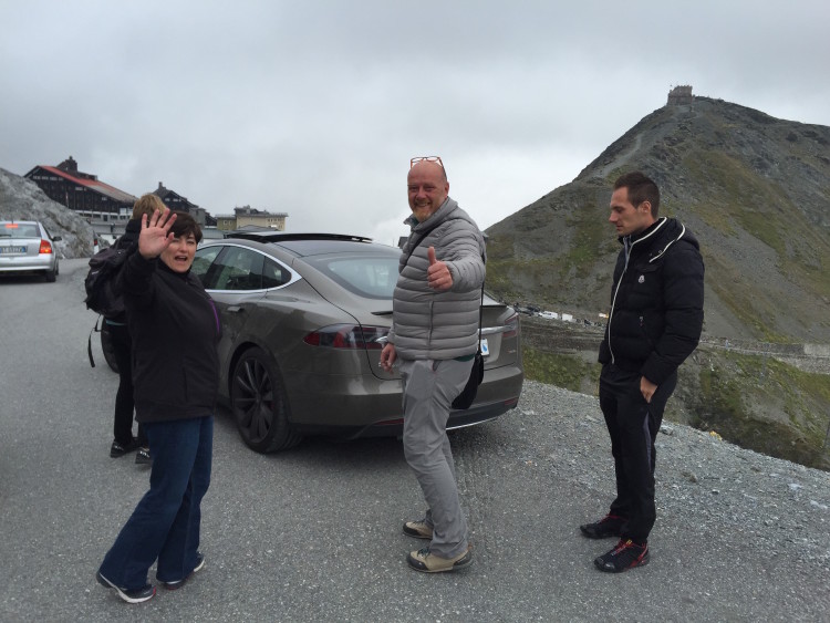 Tesla Model S Roadtrip 2015 Stilfserjoch2