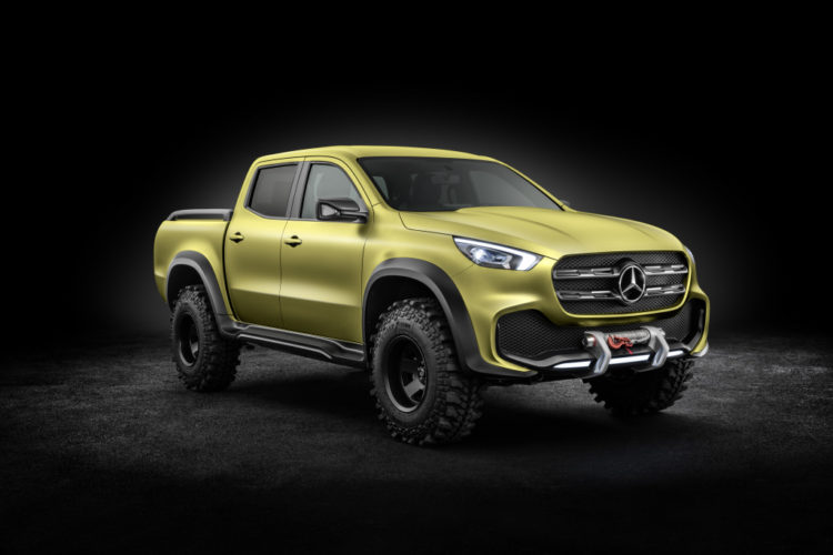 Mercedes-Benz Concept X-CLASS powerful adventurer – Exterieur, Lemonaxmetallic ; Mercedes-Benz Concept X-CLASS powerful adventurer – Exterior, Lemonax metallic;