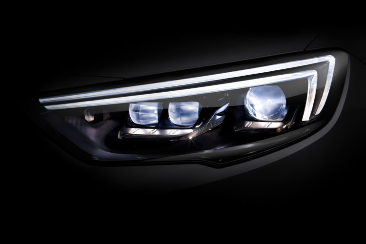 Opel Insignia IntelliLux LED-Matrix Licht