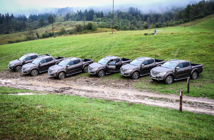 Renault Alaskan auf der Offroad-Teststrecke