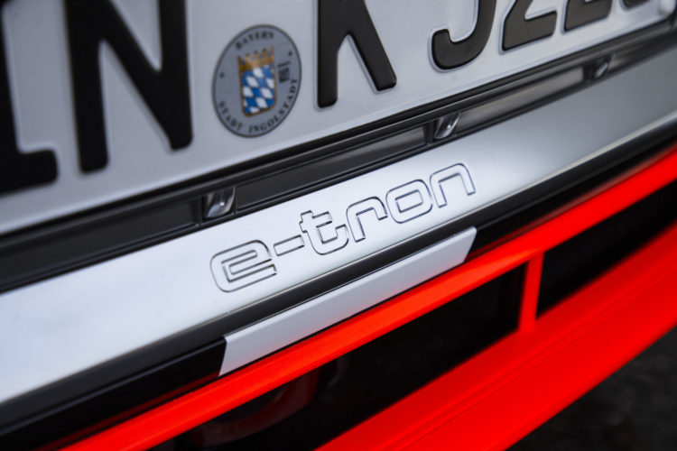 Audi e-tron-Prototyp: e-tron-Logo