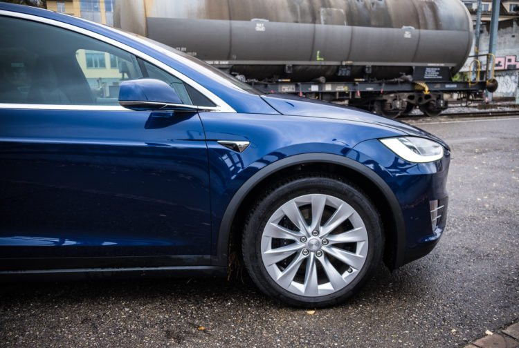 Tesla Model X 100D, aussen