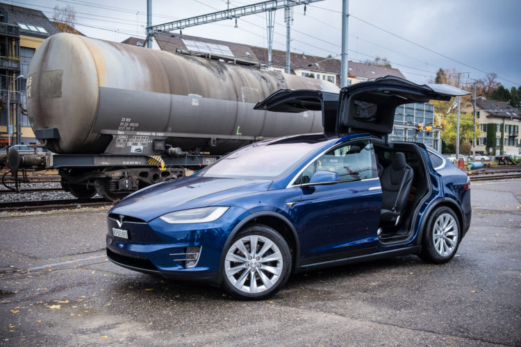 Tesla Model X 100D, aussen