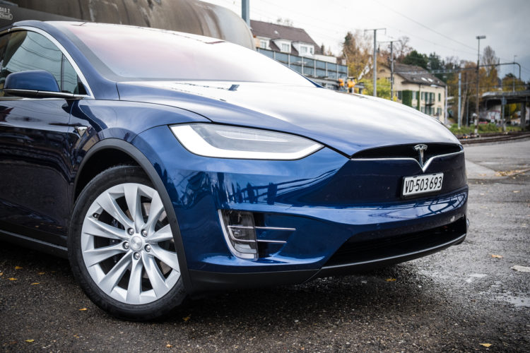 Tesla Model X 100D, aussen