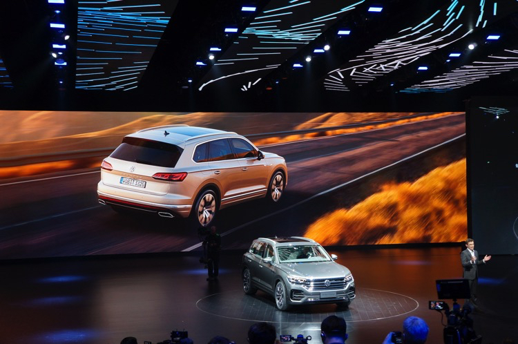 VW Touareg III mit Weltpremiere in Peking.