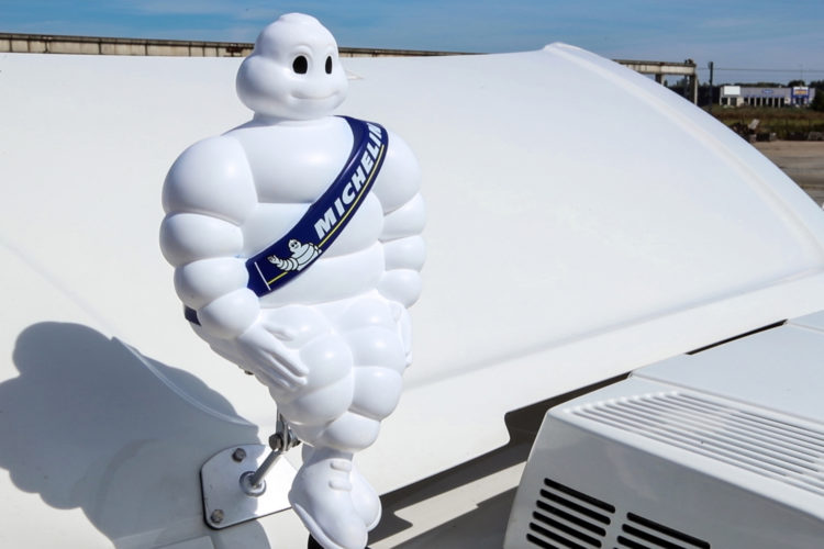 Michelin Mann auf LKW-Dach