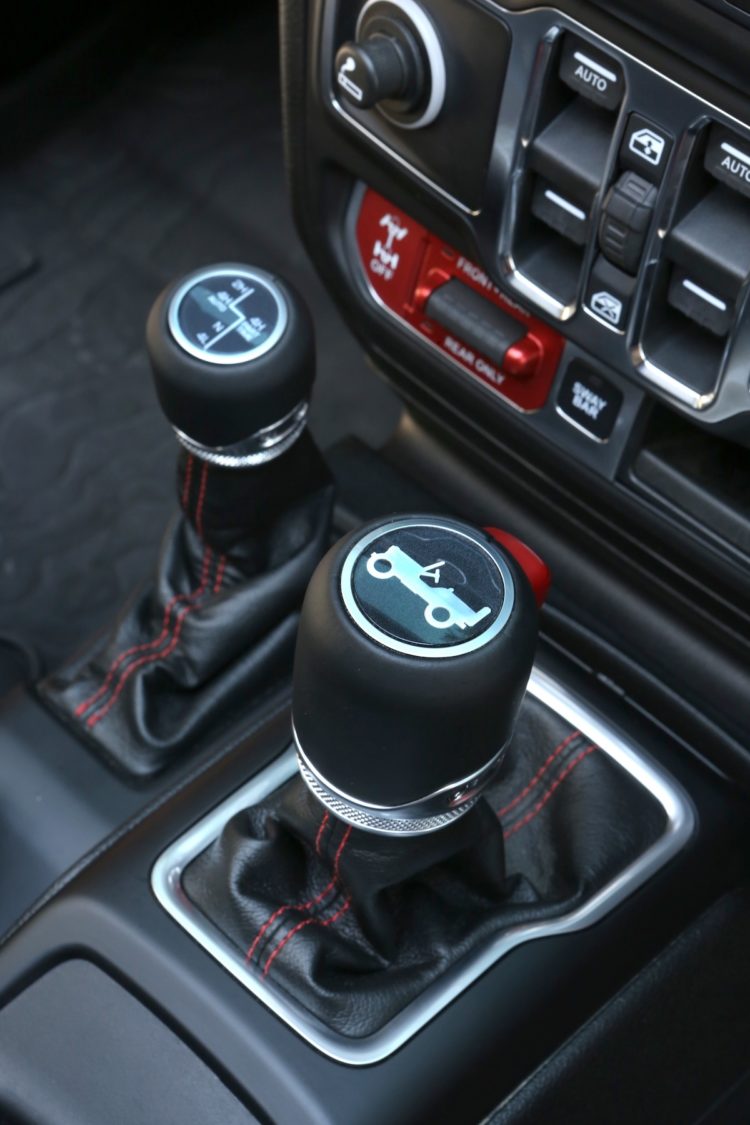 Jeep Wrangler JL Cockpit