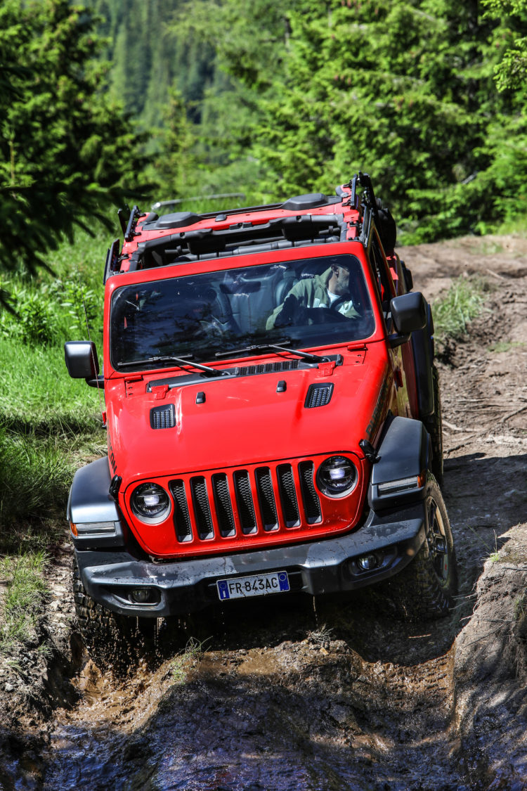 Jeep Wrangler JL Front