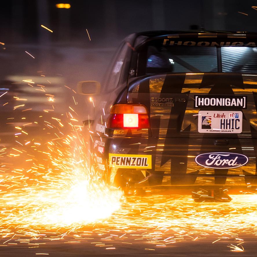 Ken Block’s GYMKHANA 10: Die ultimative Drift-Orgie