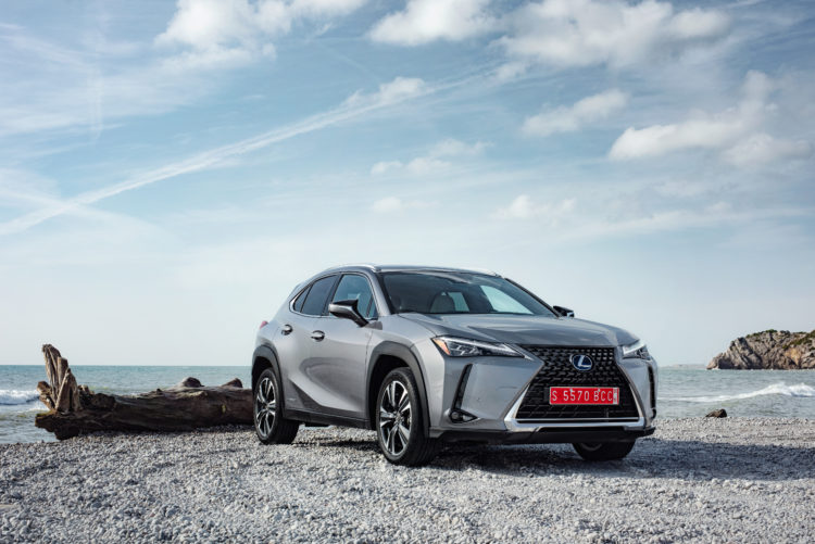 2019_Lexus_UX_250h