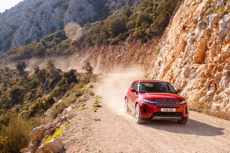 Der neue Range Rover Evoque MY2020 auf Testfahrt in Griechenland: Offroad