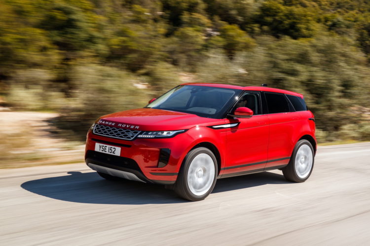 Der neue Range Rover Evoque MY2020 auf Testfahrt in Griechenland: Onroad driviing