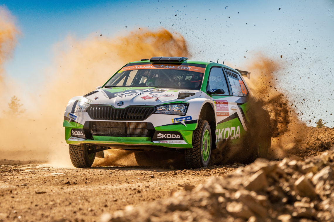 WRC2 Pro / Rallye Portugal: Škoda fährt von Null auf Sieg