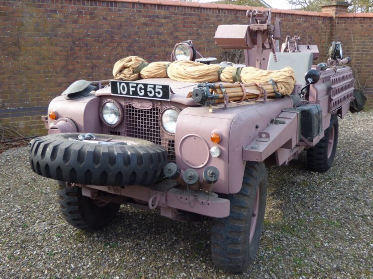 Land Rover Pink Panther