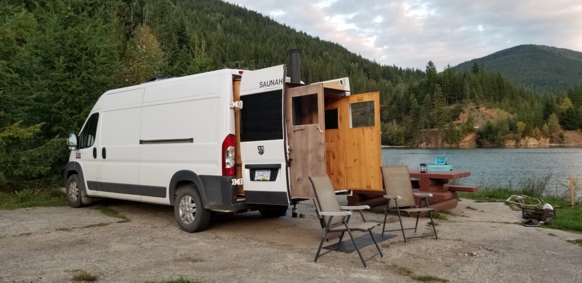 Fiat Ducato mit Sauna-Ausbau – eine heisse Kiste für die kalten Tage