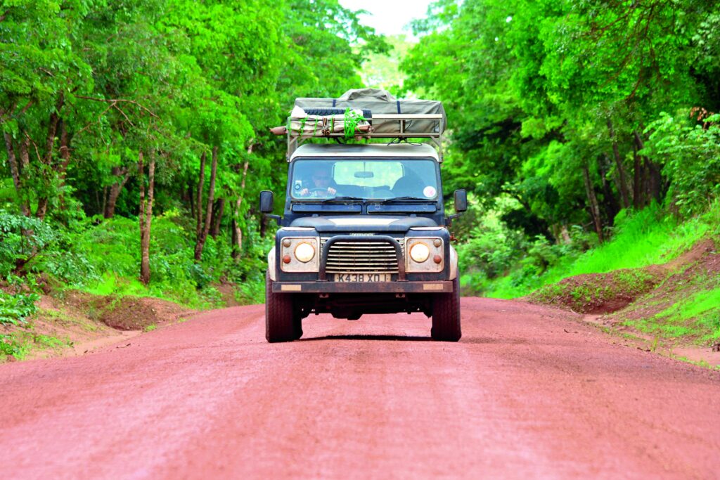 Mit dem Land Rover auf dem Weg von Kenia nach Uganda