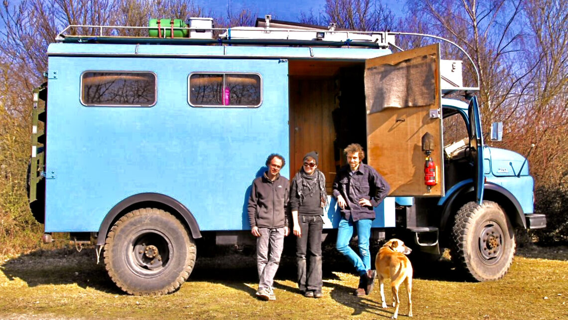 Von der Adria bis zum Altai. Roadtrip mit Frau Scherer, dem Mercedes-Rundhauber.