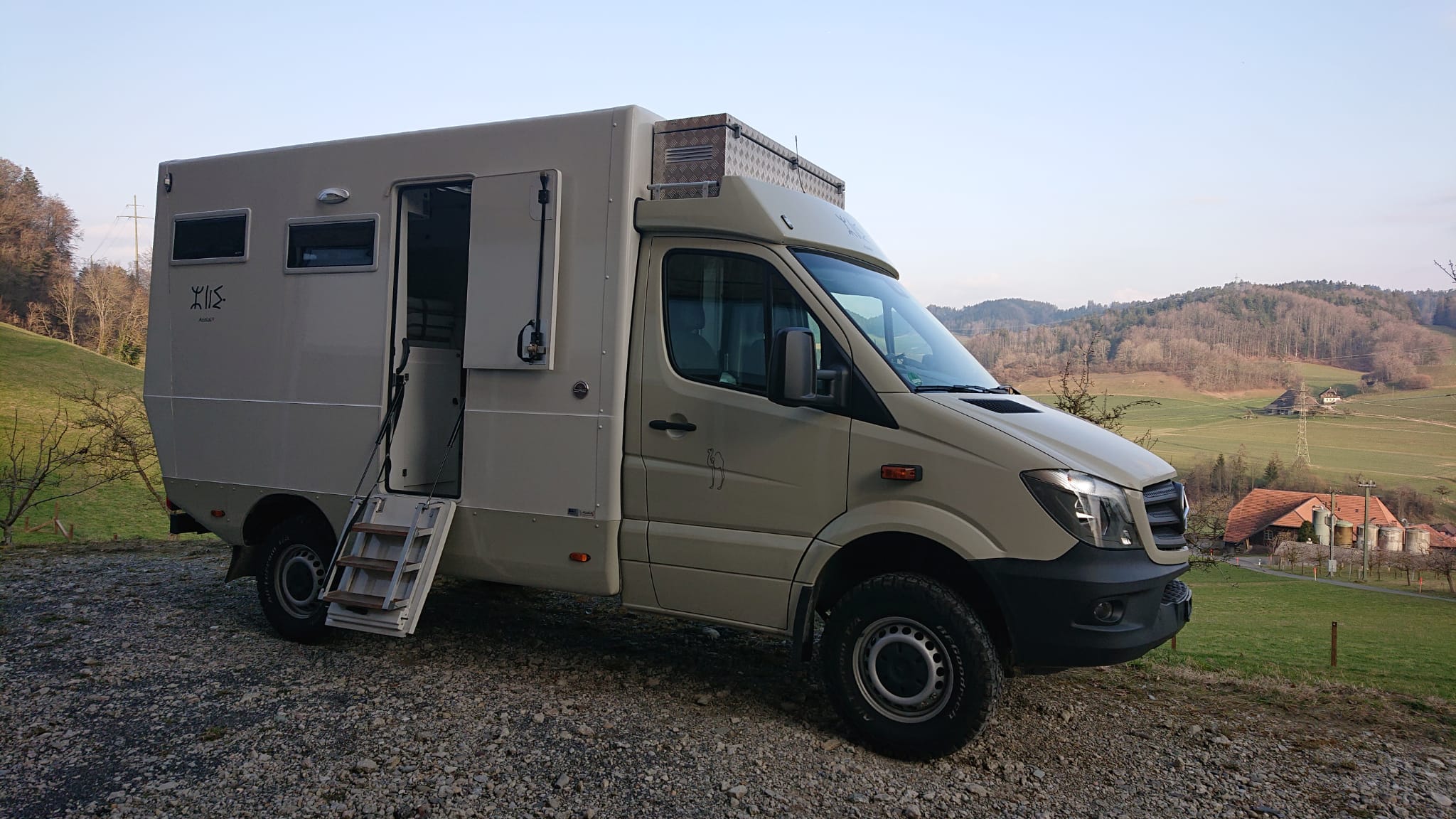 Mercedes-Benz Sprinter 319 CDI 4×4 Azalai