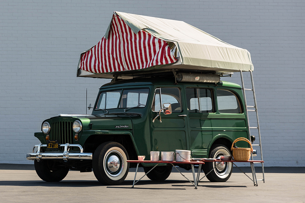 Auktion: 1949 Willys Jeep Wagon Camper