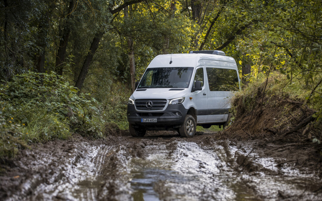 Mercedes Sprinter 4×4: souverän durch den Matsch