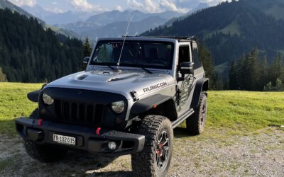 Jeep Wrangler rubicon 10 th anniversary