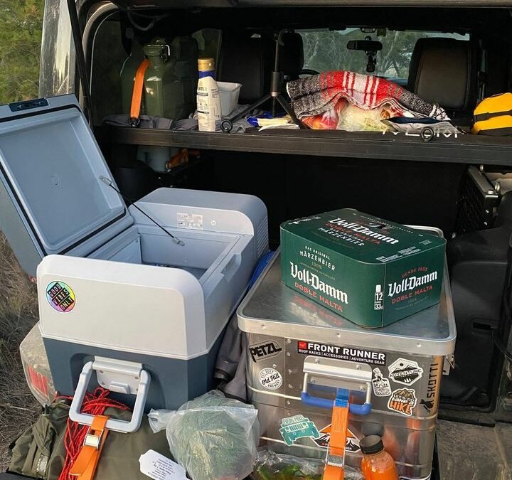 Front Runner Gepäckauszug für Jeep Wrangler (JKU)