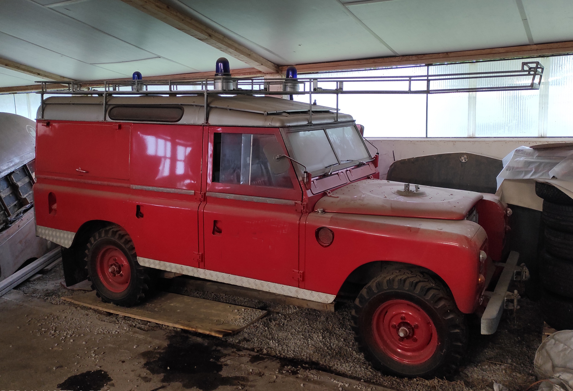 Land Rover 109 Serie 3 Feuerwehr 1980