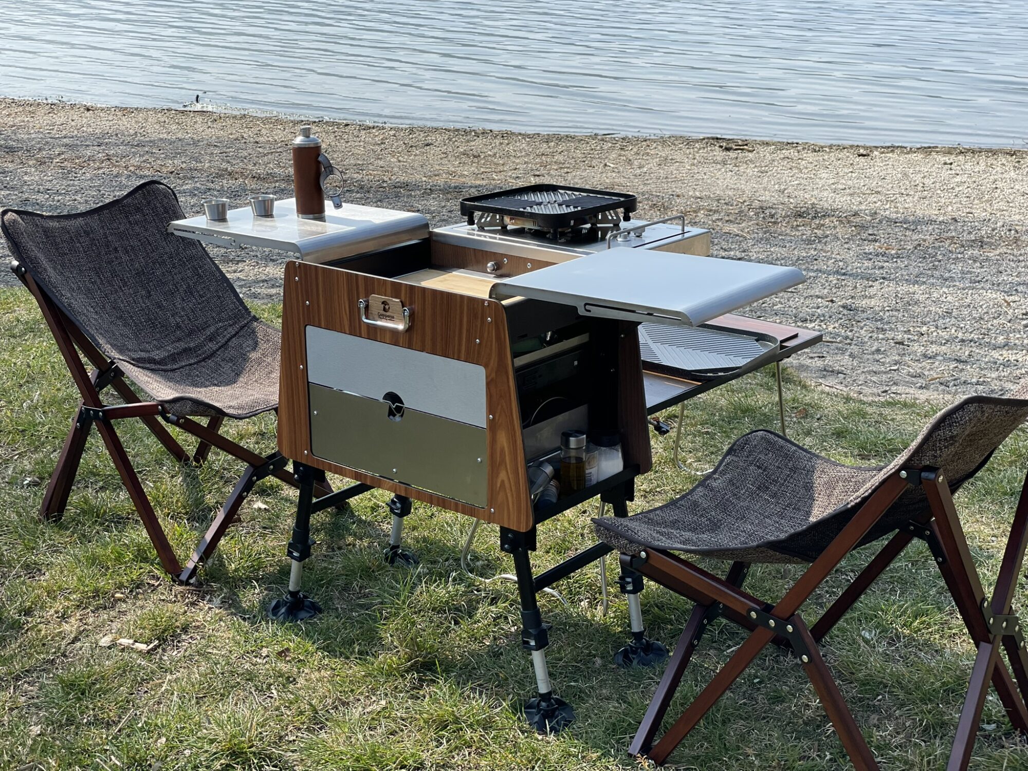 CAMPARCA | Fine Dining Outdoor – Campingküche, Camping Klapptisch, Camping Grill – Wood Finishing