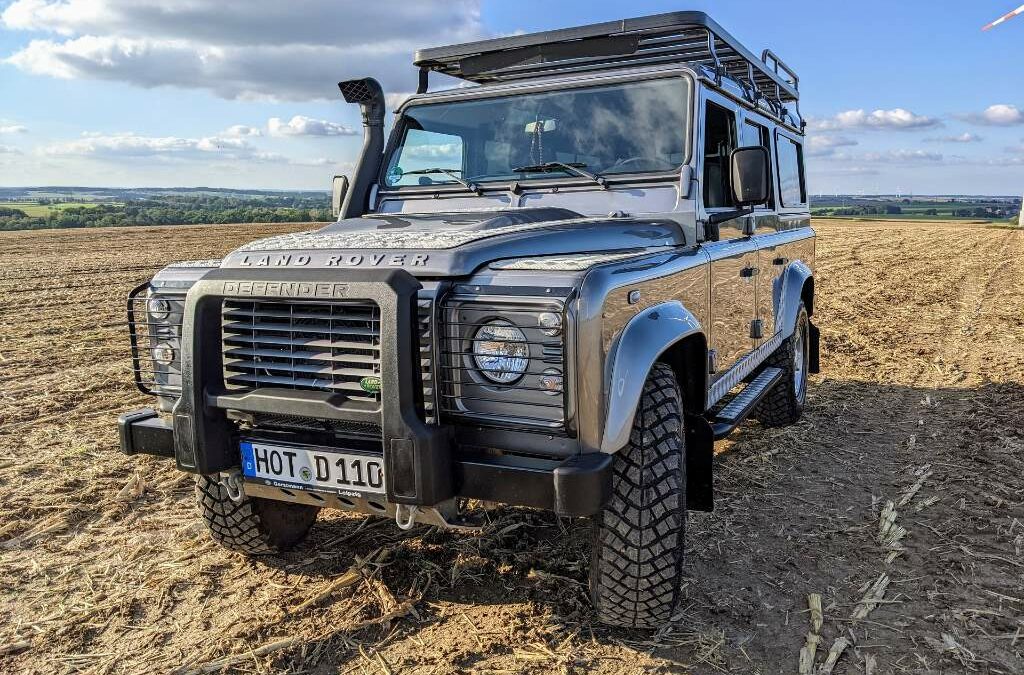 Land Rover Defender 110 SE