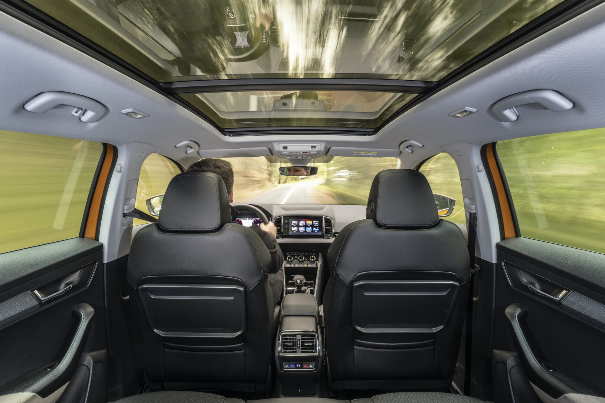 Skoda_Karoq_2022_Style_10