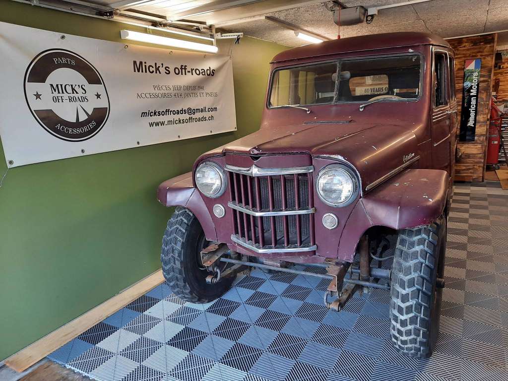 WILLYS STATION WAGON 1954