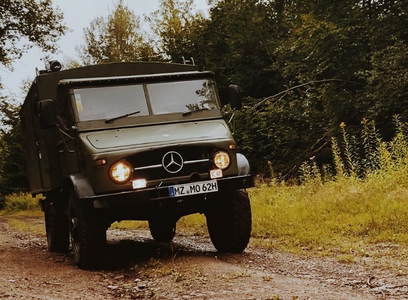 Unimog 404 Camper